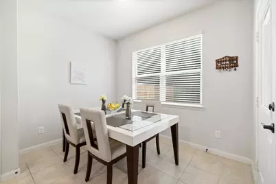 7643 Glaber Leaf Road, Conroe, TX 77304 - Photo 9