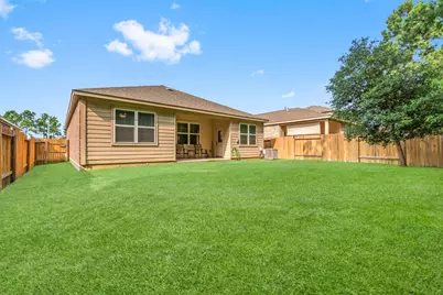 7643 Glaber Leaf Road, Conroe, TX 77304 - Photo 23
