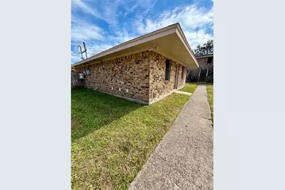 1614 Vauthier Street #3, La Marque, TX 77568 - Photo 13