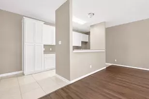 172 Binnacle Ct, Willis, TX 77318 - Photo 13