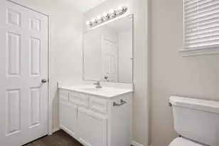 172 Binnacle Ct, Willis, TX 77318 - Photo 25