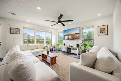 10726 Hidden Arrow Court, Humble, TX 77338 - Photo 5
