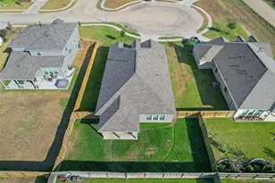 503 Turtle Dove Dr, Sealy, TX 77474 - Photo 41