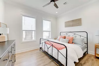 847 Beaumont Drive, Port Bolivar, TX 77650 - Photo 9