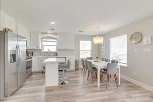 315 Murex St, Surfside Beach, TX 77541 - Photo 9