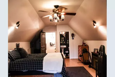 51 Red Maple Court, Lake Jackson, TX 77566 - Photo 13