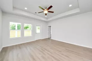 120 W Canopy Xing Cir, Conroe, TX 77301 - Photo 11