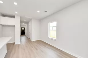 120 W Canopy Xing Cir, Conroe, TX 77301 - Photo 3
