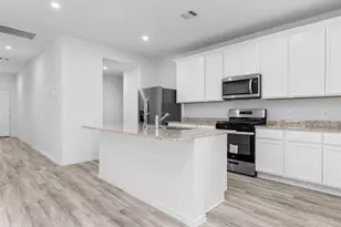 10715 Dogwood Sky Dr, Beasley, TX 77417 - Photo 3