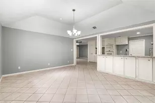 11310 Gladefield Dr, Houston, TX 77099 - Photo 15