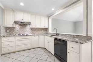 11310 Gladefield Dr, Houston, TX 77099 - Photo 11