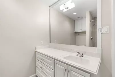 11310 Gladefield Drive, Houston, TX 77099 - Photo 21
