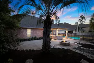 18 Player Vista Pl, The Woodlands, TX 77382 - Photo 29