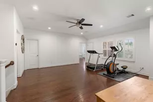 18 Player Vista Pl, The Woodlands, TX 77382 - Photo 21