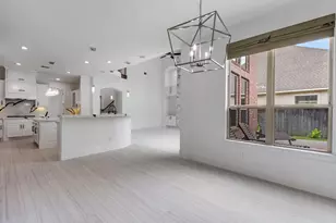 18 Player Vista Pl, The Woodlands, TX 77382 - Photo 13