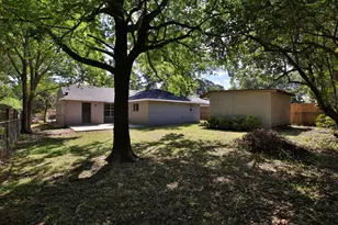 503 Allison St, Conroe, TX 77303 - Photo 35