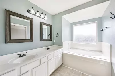 1305 Pinto Pass, Alvin, TX 77511 - Photo 25