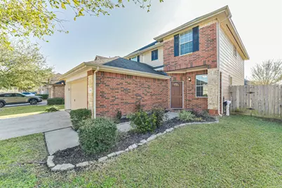 1305 Pinto Pass, Alvin, TX 77511 - Photo 3