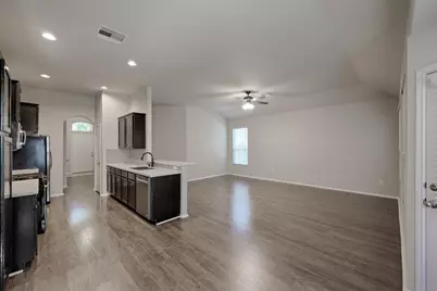 9533 E Woodmark, Conroe, TX 77304 - Photo 11