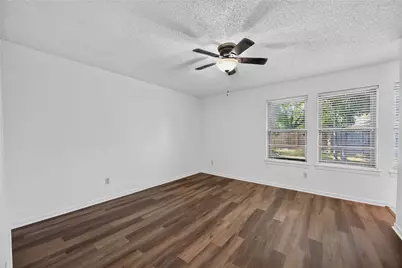 6810 McCullum Road, Houston, TX 77489 - Photo 9