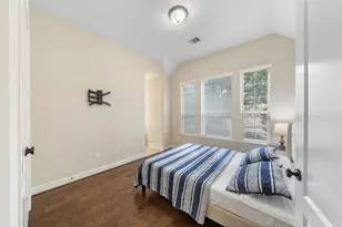 34 Danby Place, The Woodlands, TX 77375 - Photo 7