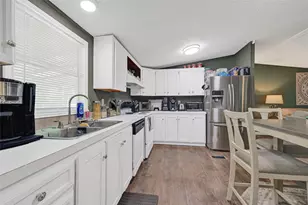 26207 Country Heights St, Magnolia, TX 77355 - Photo 9