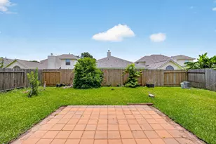 9115 N Ferndale Pl Dr, Houston, TX 77064 - Photo 47
