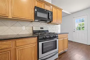 9115 N Ferndale Pl Dr, Houston, TX 77064 - Photo 17