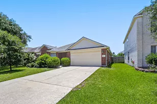 9115 N Ferndale Pl Dr, Houston, TX 77064 - Photo 1