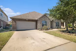 22419 Wenbury Dr, Tomball, TX 77375 - Photo 1