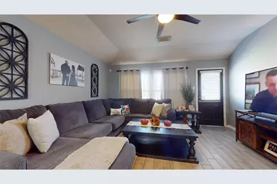 315 Crosby Village Drive, Crosby, TX 77532 - Photo 3