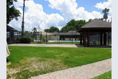 1911 Clipper Court, Willis, TX 77318 - Photo 25