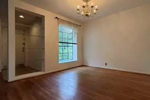 2829 Timmons Ln, Houston, TX 77027 - Photo 11