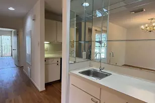 2829 Timmons Ln, Houston, TX 77027 - Photo 21