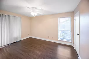 18511 Egret Bay Blvd, Webster, TX 77058 - Photo 5