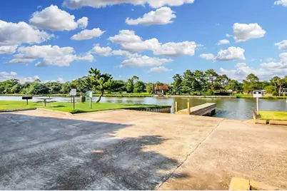 18511 Egret Bay Boulevard #614, Webster, TX 77058 - Photo 9