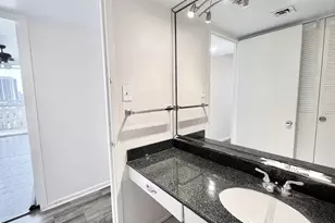 2016 Main St, Houston, TX 77002 - Photo 11