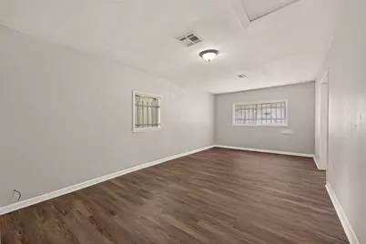 3815 Love Street, Houston, TX 77026 - Photo 7