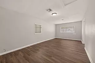 3815 Love St, Houston, TX 77026 - Photo 7