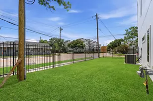4319 Crawford St, Houston, TX 77004 - Photo 39