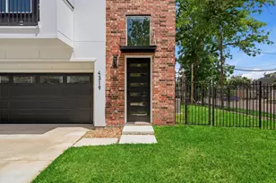 4319 Crawford St, Houston, TX 77004 - Photo 3