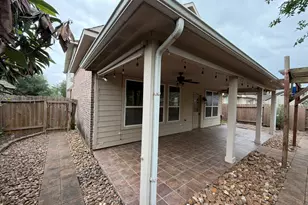 1310 Ainsley Way Dr, Pearland, TX 77581 - Photo 37
