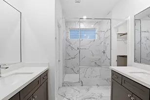 2733 Eado Edge Ct, Houston, TX 77020 - Photo 25