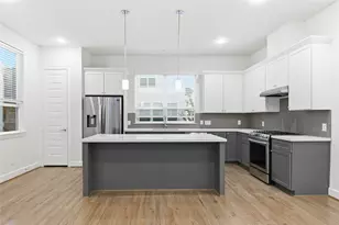 2733 Eado Edge Ct, Houston, TX 77020 - Photo 11