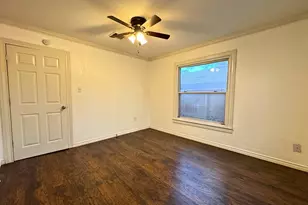 703 E Adoue St, Baytown, TX 77520 - Photo 9