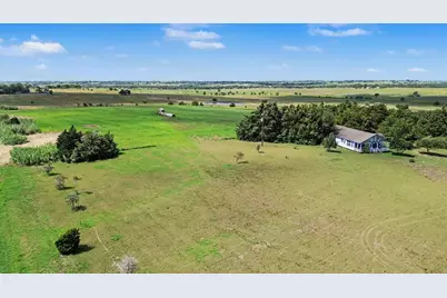 7740 N US Highway 77, Schulenburg, TX 78956 - Photo 31