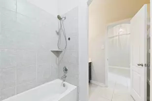 401 W Bend Dr, League City, TX 77573 - Photo 37