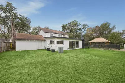 10518 Moorberry Lane, Houston, TX 77043 - Photo 21