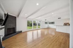 10518 Moorberry Ln, Houston, TX 77043 - Photo 3