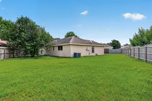 13847 Cherry Hollow Ln, Houston, TX 77082 - Photo 41